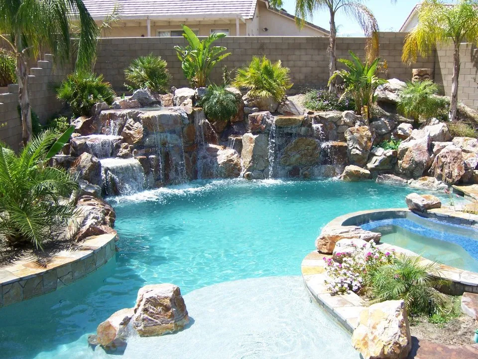 Water Features services in Coachella, California - Vacation Pools Inc